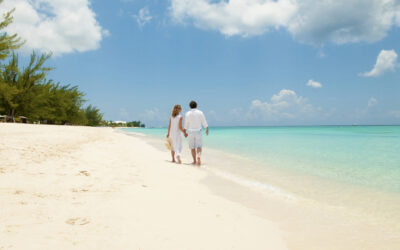 El amor encuentra su escape perfecto en las Islas Caimán